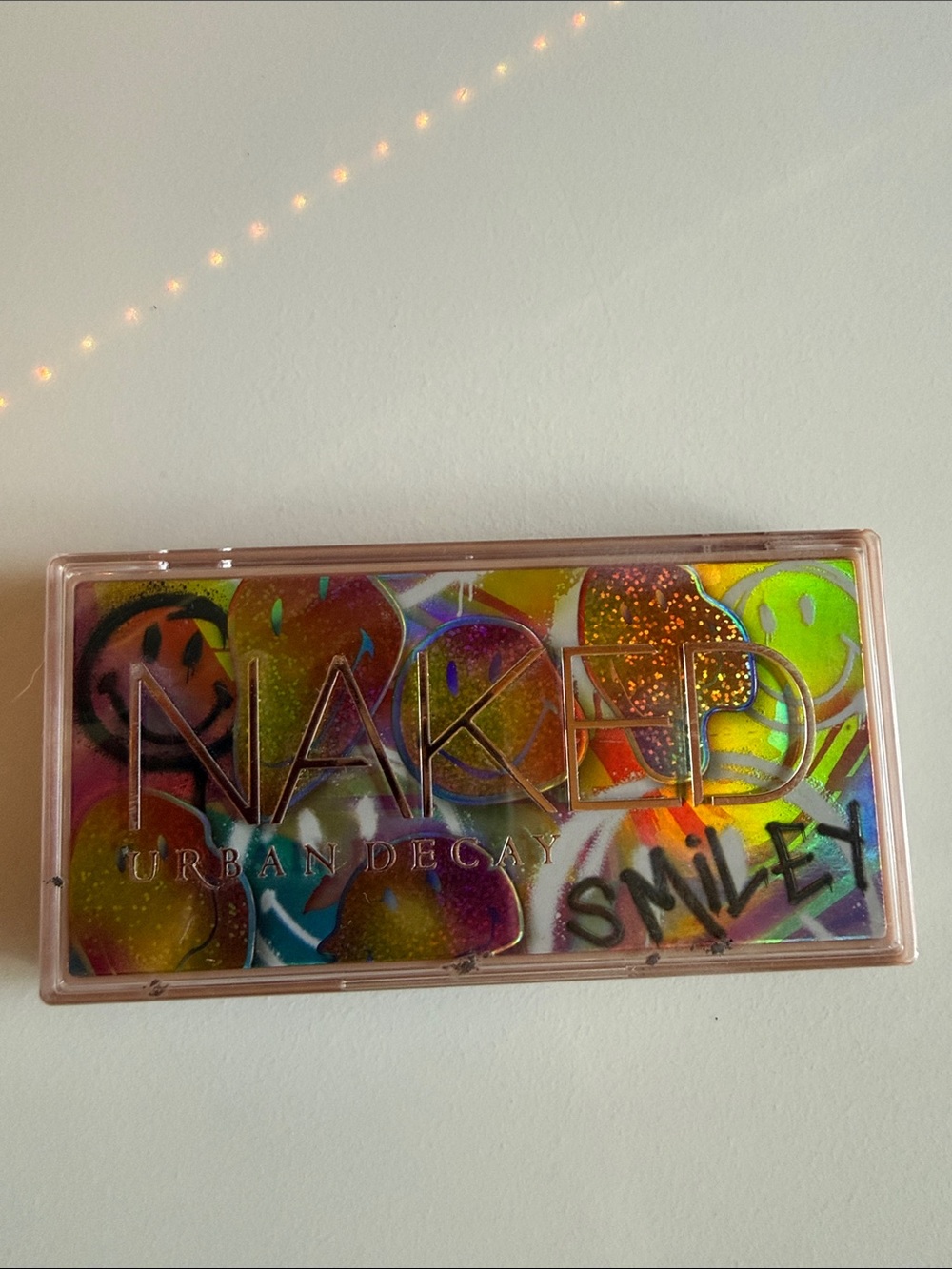 Urban Decay NAKED Smiley Eyeshadow Palette - Multicolor CHILL HAPPY